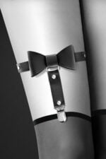 Гартер на ногу Bijoux Pour Toi - WITH BOW Black, сексуальна підв'язка з бантиком, екошкіра (SO2220)